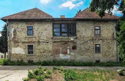 Herrgård till salu Košice-regionen:  renesančný kaštieľ