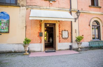Slott til salgs Meina, Piemonte:  