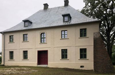 Herrenhaus/Gutshaus kaufen Broniszów, Lebus:  Vorderansicht