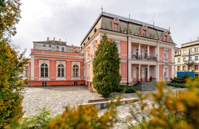 Historische villa te koop Legnica, województwo dolnośląskie:  