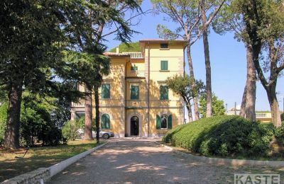 Historische Villa kaufen Terricciola, Toskana:  Außenansicht