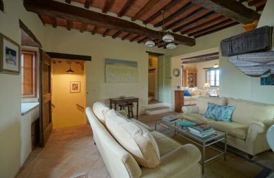 Lantligt hus till salu 06019 Preggio, Umbria:  