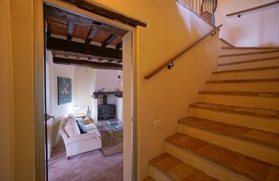 Lantligt hus till salu 06019 Preggio, Umbria:  