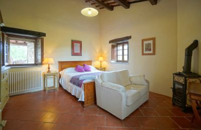 Lantligt hus till salu 06019 Preggio, Umbria:  