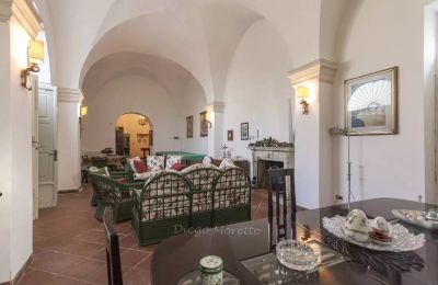Historische villa te koop Lecce, Puglia:  Woonkamer