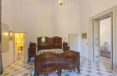 Historische villa te koop Lecce, Puglia:  Slaapkamer