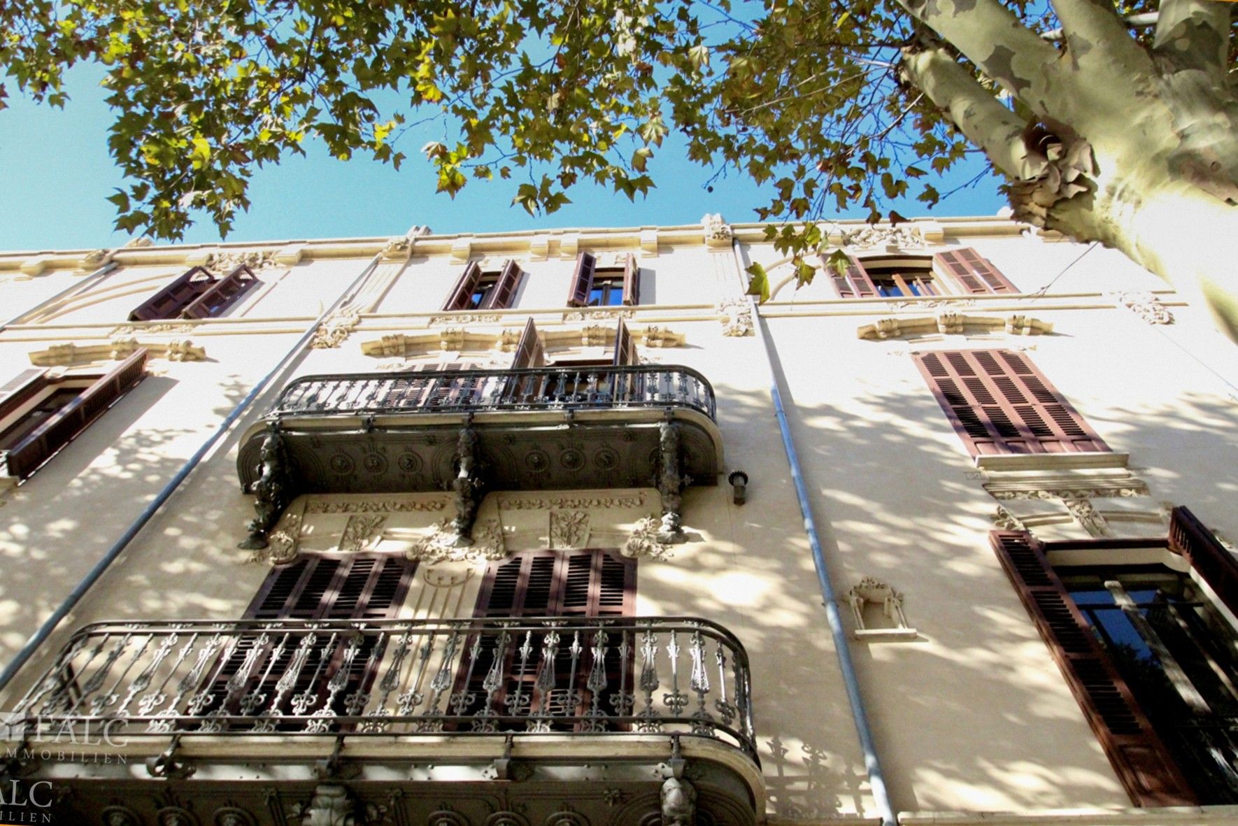 Billeder Palmas gamle bydel: Lejlighed i historisk palads