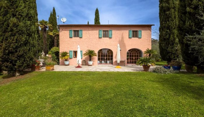 Landhuis te koop Vicchio, Toscane,  Italië