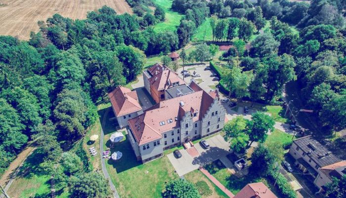 Historisk fastighet till salu Niemcza, województwo dolnośląskie,  Polen