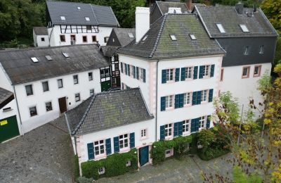 Byhus till salu 53945 Blankenheim, Nordrhein-Westfalen, Ansicht Fassade Am Hirtenturm 11
