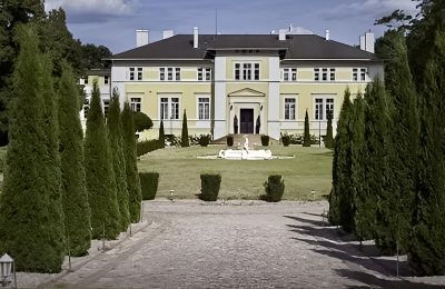 Slot til salgs Olsztyn, województwo warmińsko-mazurskie, Forside