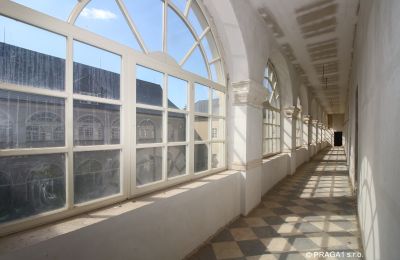 Slot til salg Olomoucký kraj, Øvre etage