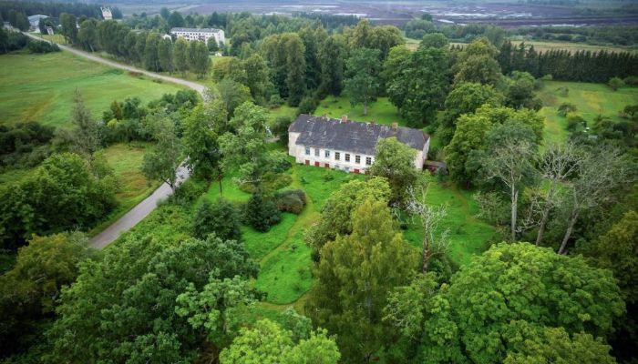 Herregård til salgs Ozoli (Ozolmuiža), Kurzeme,  Latvia