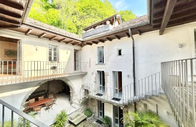Herrenhaus/Gutshaus kaufen 28824 Oggebbio, Località Rancone, Piemont, Innenhof