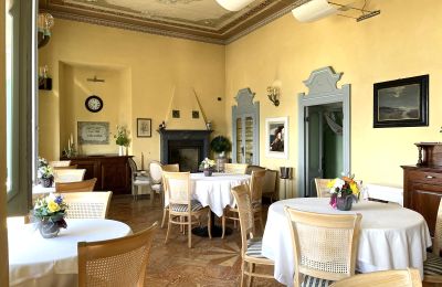Historisk villa til salgs Bee, Piemonte, Stor hall