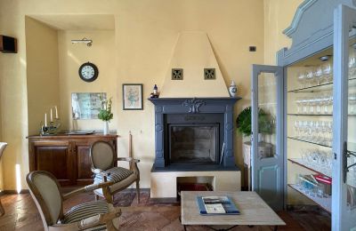 Historisk villa til salgs Bee, Piemonte, Kamin
