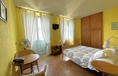 Historisk villa til salgs Bee, Piemonte, Soverom