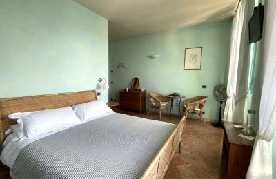 Historisk villa til salgs Bee, Piemonte, Soverom