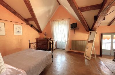 Historisk villa til salgs Bee, Piemonte, Soverom