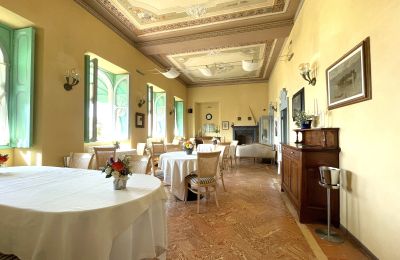 Historisk villa til salgs Bee, Piemonte, Stor hall