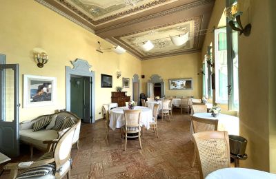 Historisk villa til salgs Bee, Piemonte, Stor hall