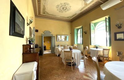 Historisk villa til salgs Bee, Piemonte, Stor hall
