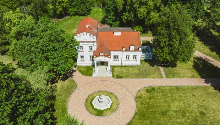 Slott til salg 05-332 Żaków, województwo mazowieckie,  Polen