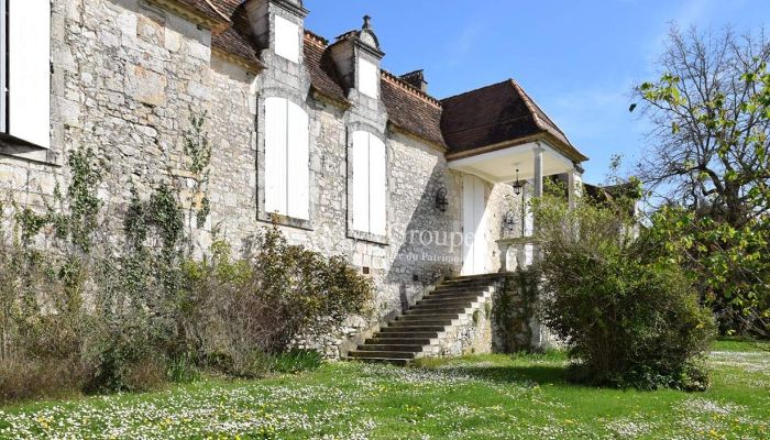 Slot til salg Monflanquin, Nouvelle-Aquitaine,  Frankrig