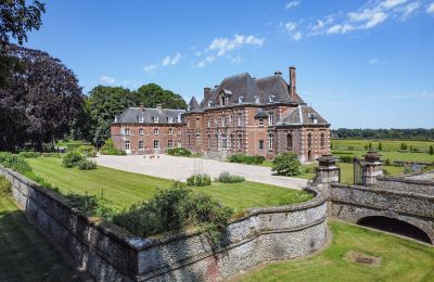 Slot til salg Gisors, Normandie, Forside