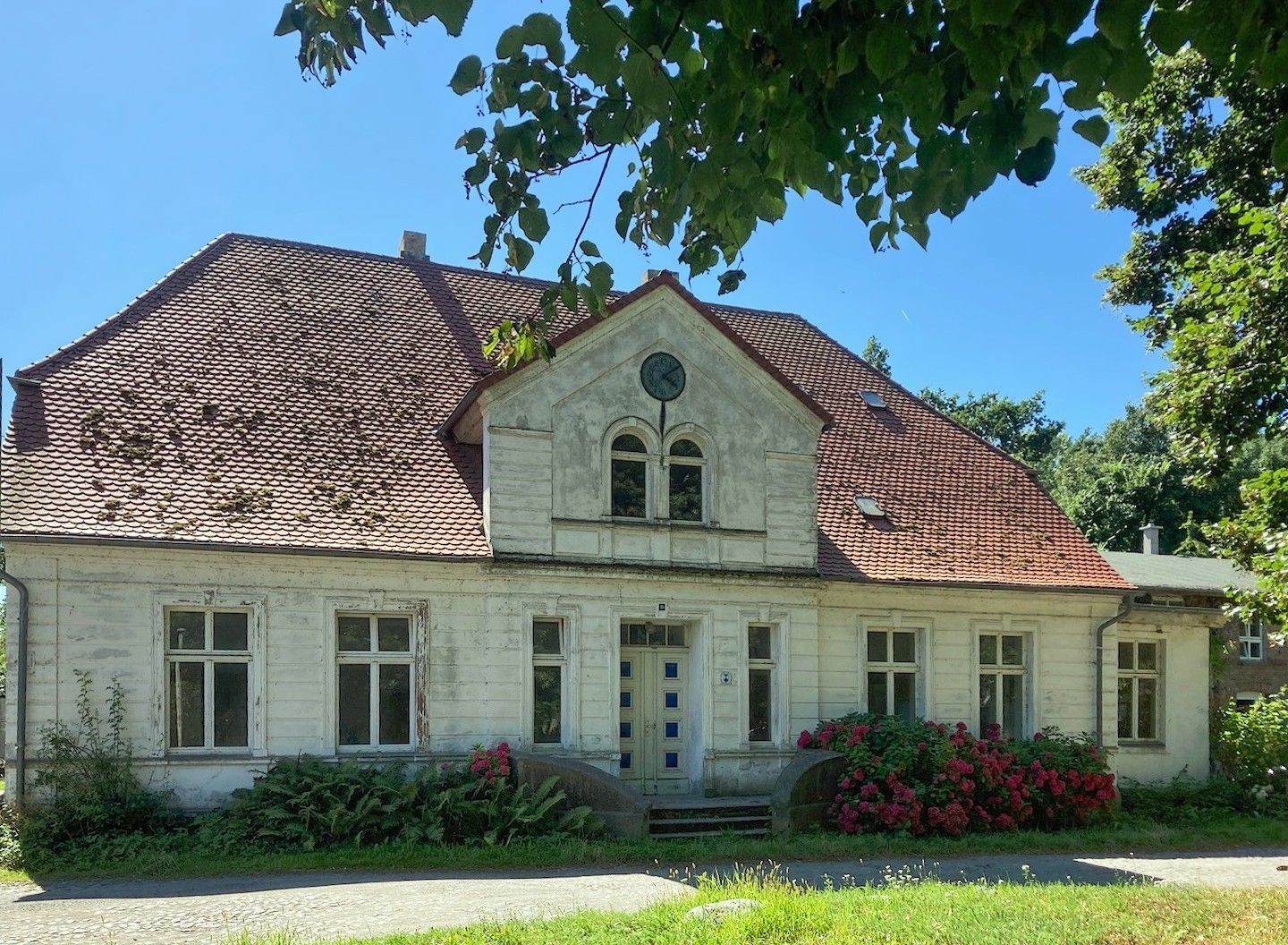 Billeder Herregård med behov for renovering på øen Rügen
