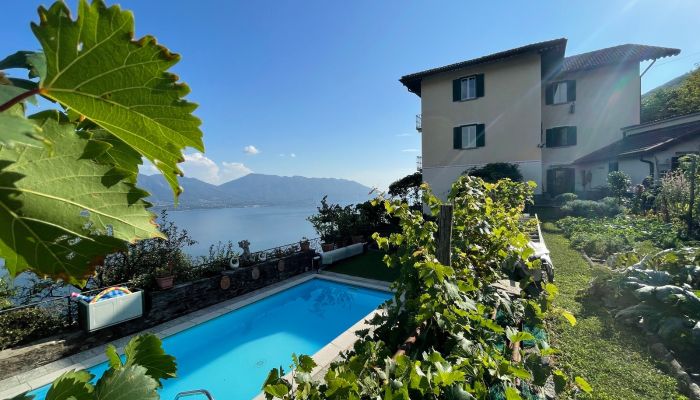 Historisk villa til salg Cannero Riviera, Piemonte,  Italien
