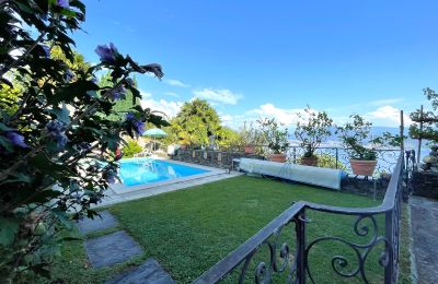 Historisk villa till salu Cannero Riviera, Piemonte, Bild 28/41
