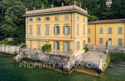 Lägenhet i historisk byggnad till salu Torno, Lombardiet	, Villa Taverna