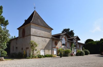 Herregård til salg Villeneuve-sur-Lot, Nouvelle-Aquitaine, Udhus