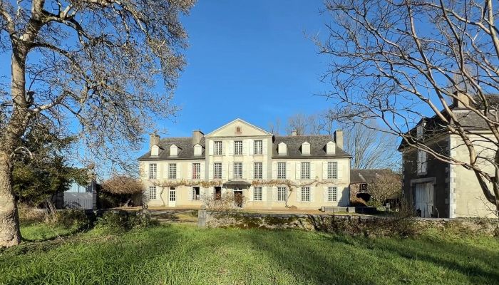 Herregård til salg Pau, Nouvelle-Aquitaine,  Frankrig