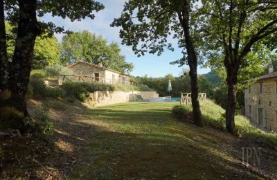 Landhus til salg 06029 Valfabbrica, Umbria, Billede 17/49
