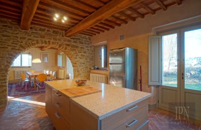 Landhus til salg 06029 Valfabbrica, Umbria, Billede 34/49