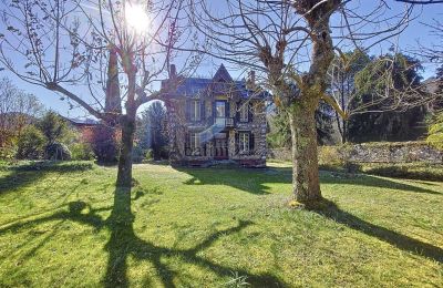 Historisk villa til salg Bagnères-de-Bigorre, Occitanie, Ejendom