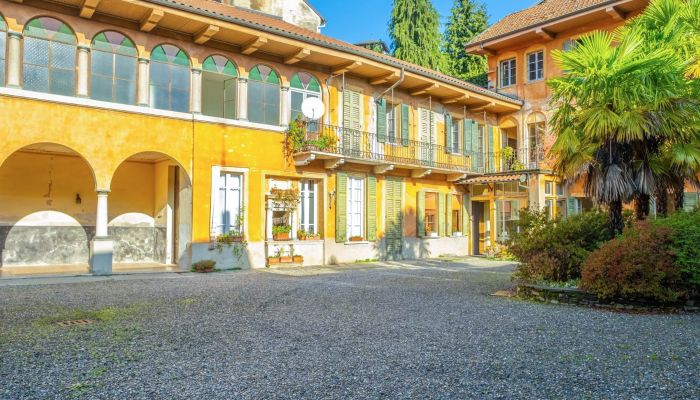 Historisk villa til salg Miasino, Piemonte,  Italien