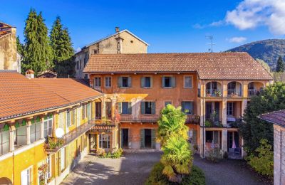 Historisk villa til salg Miasino, Piemonte, Udvendig visning