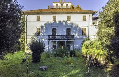 Historisk villa til salgs Pontedera, Toscana, Hage