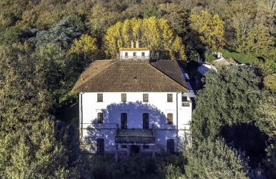 Historisk villa til salgs Pontedera, Toscana, Dronefoto