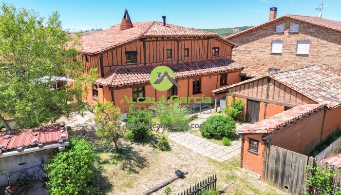 Landhus til salg Valdemaluque, Castilla y León,  Spanien