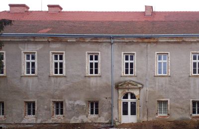 Herregård Rumanová, Nitriansky kraj