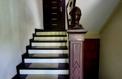 Historisk villa til salg Wrocław, Korfantego 15, województwo dolnośląskie, klatka schodowa w willi na Krzykach