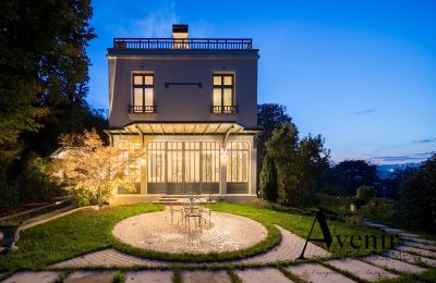 Historisk villa till salu Lyon, Auvergne-Rhône-Alpes, Sidovy
