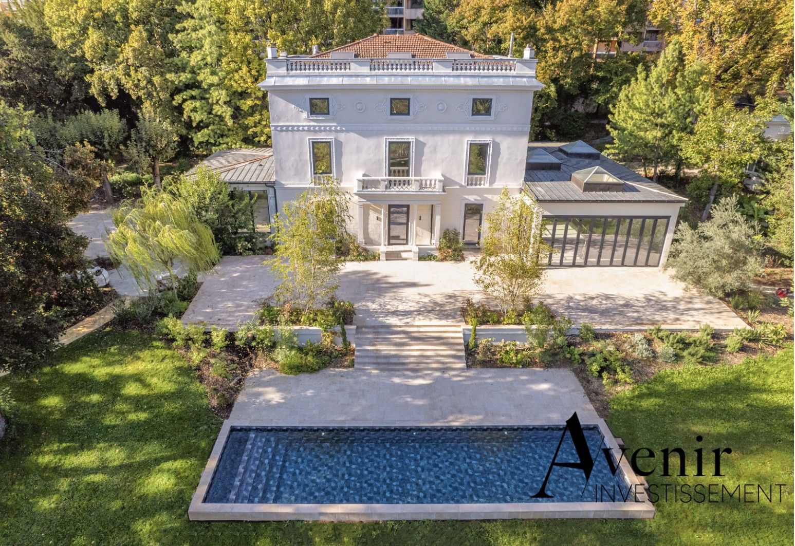 Billeder Eksklusiv, renoveret villa ved Saône-floden