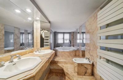 Lejlighed på slot til salg Lyon, Lyon 2e Arrondissement, Ainay, Auvergne-Rhône-Alpes, Badeværelse