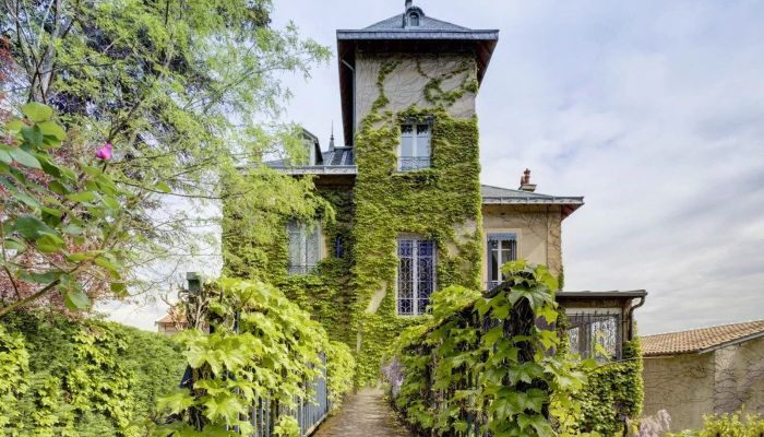 Historisk villa til salg Vernaison, Auvergne-Rhône-Alpes,  Frankrig