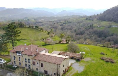 Herrenhaus/Gutshaus kaufen Parres, Asturien, Drohnenfoto